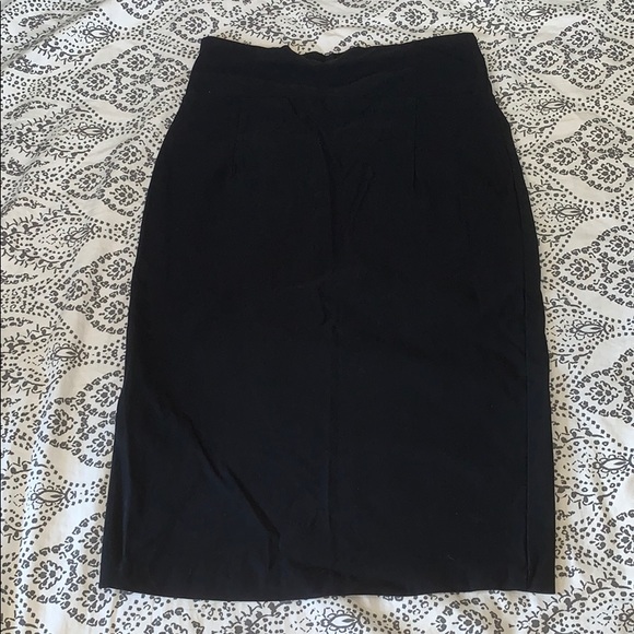 Black pencil skirt. - Picture 2 of 2